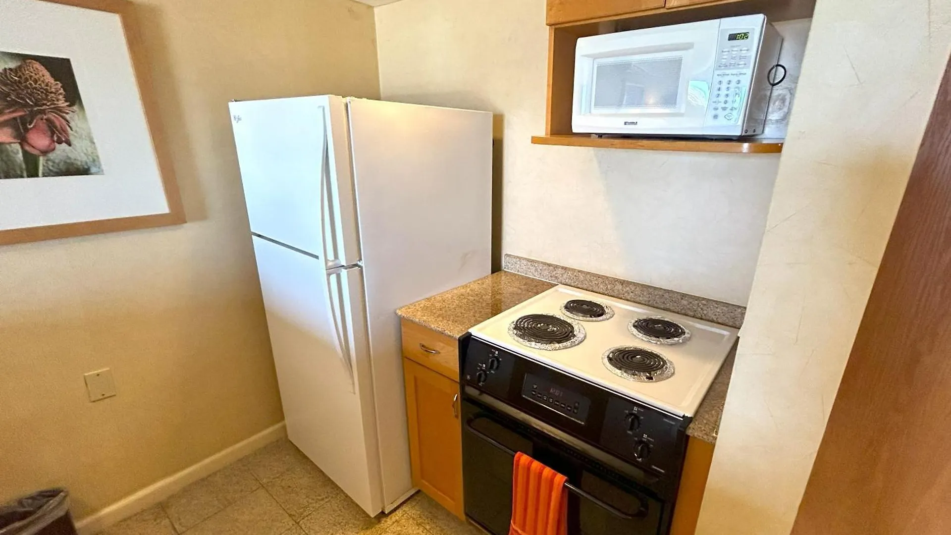 Ilikai Apt 302 - Spacious Studio With Stunning Ocean & Harbor Views Honolulu Holiday home