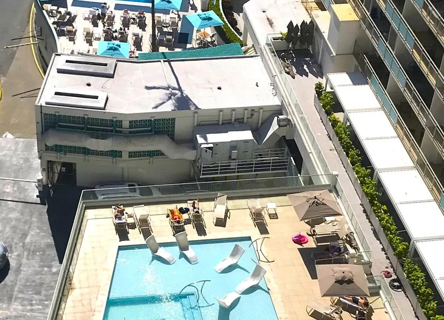 Ilikai Apt 302 - Spacious Studio With Stunning Ocean & Harbor Views Honolulu